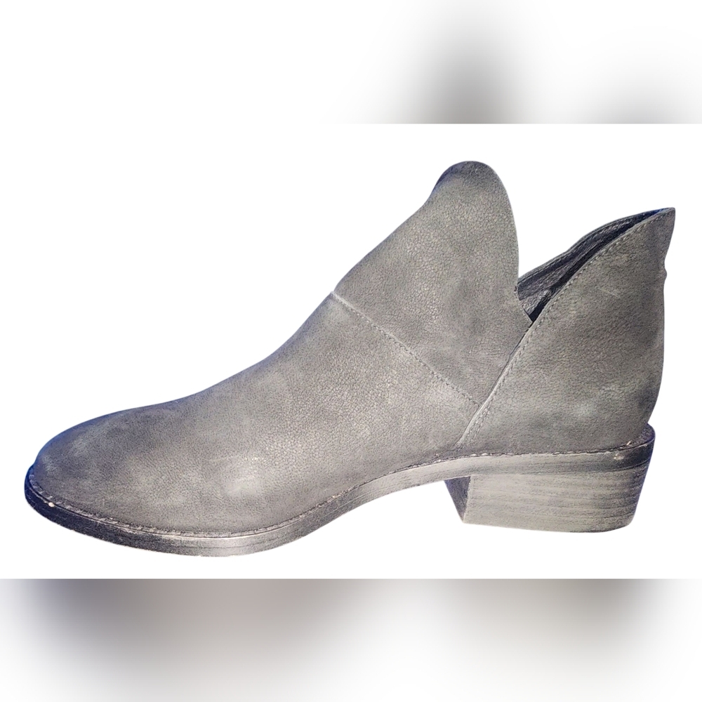 Eileen Fisher Leaf Suede Bootie, Womens 9​ - Picture 6 of 10